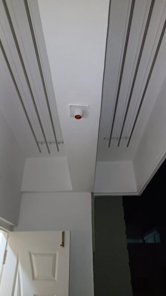 Manual and Automatic Ceiling Hangers – Choose as per Your Comfort